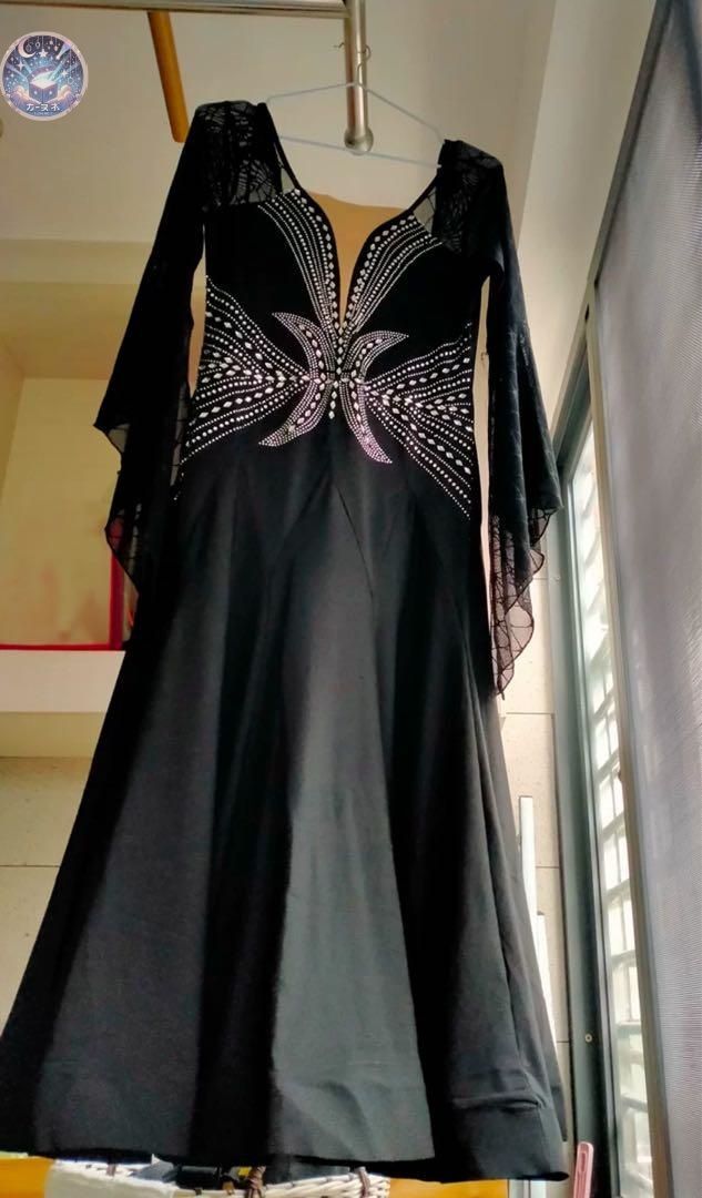 ♥ 人気のスタンダード練習着ワンピース ストーン付きデザイン WHITEMONARCHHOTEL_COM