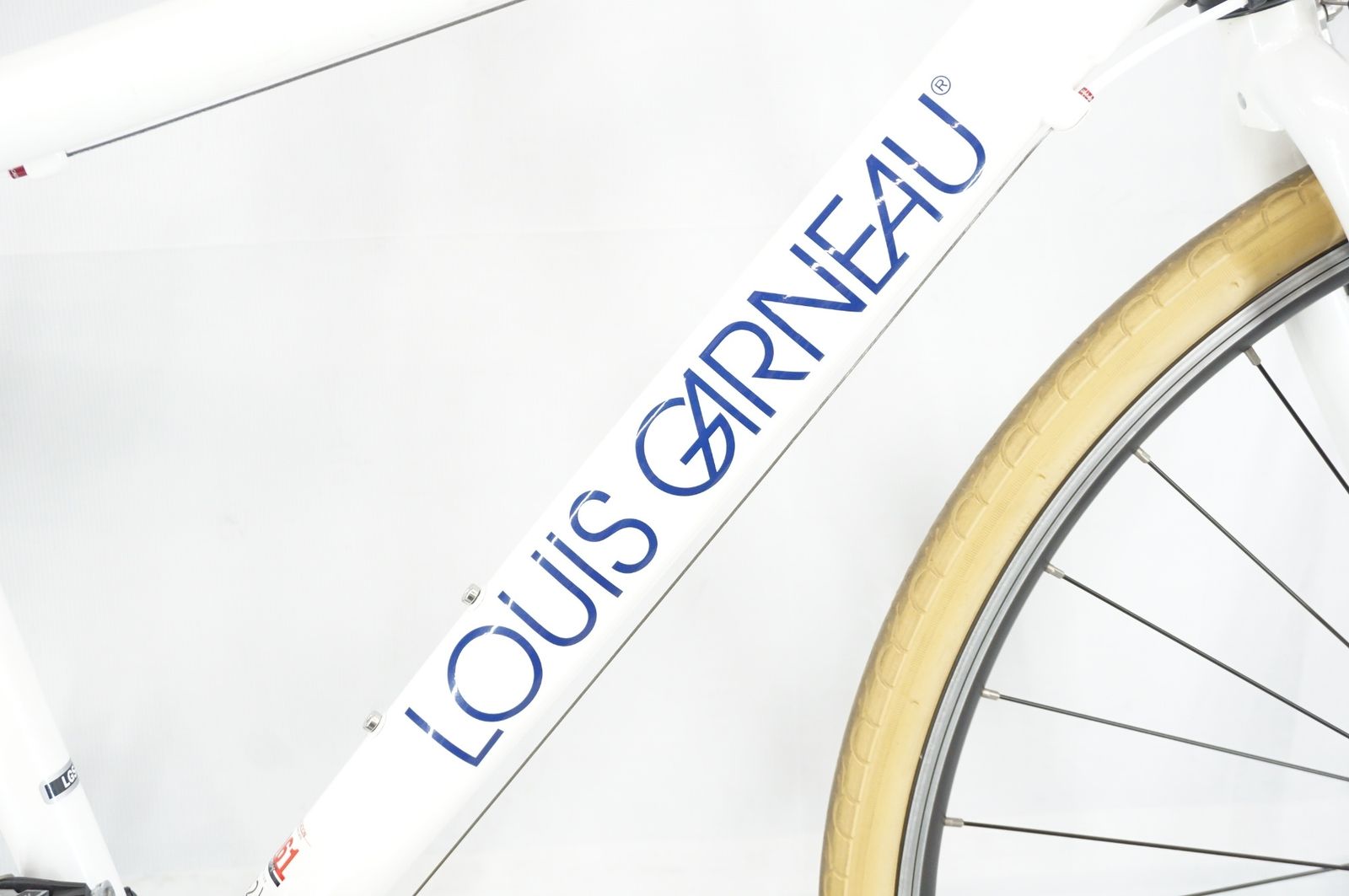LOUIS GARNEAU 「ルイガノ」 LGS-L8 2018年モデル クロスバイク 