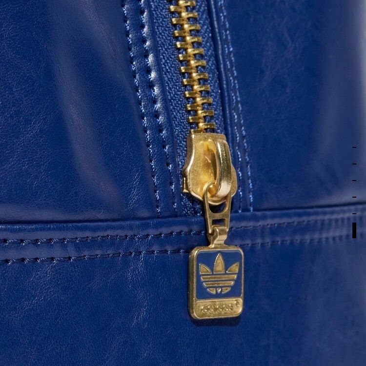 新品⭐️adidas originals ラージ ボーリングバッグ ダーク