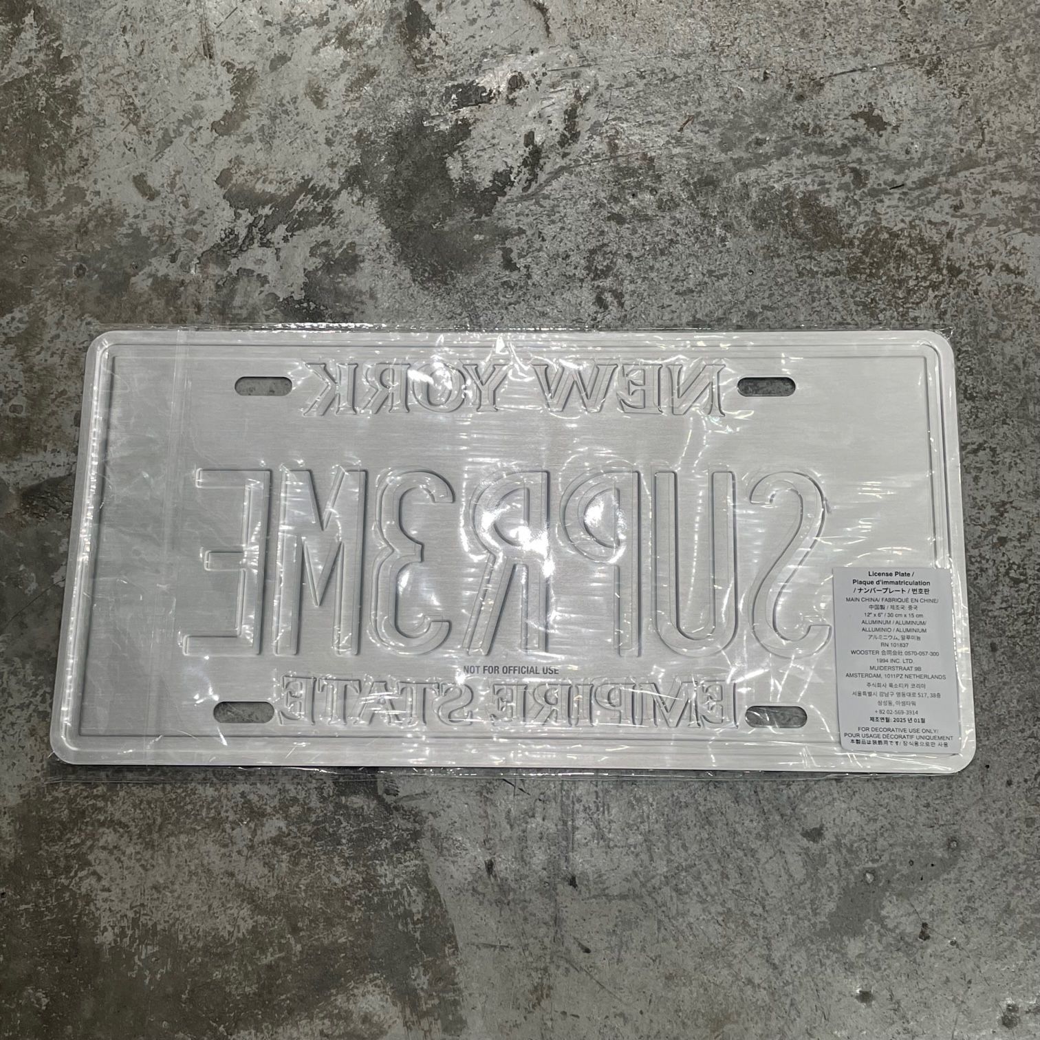 【即日発送】Supreme License Plate ナンバープレート Supreme New York License Plate SS25 | eBay