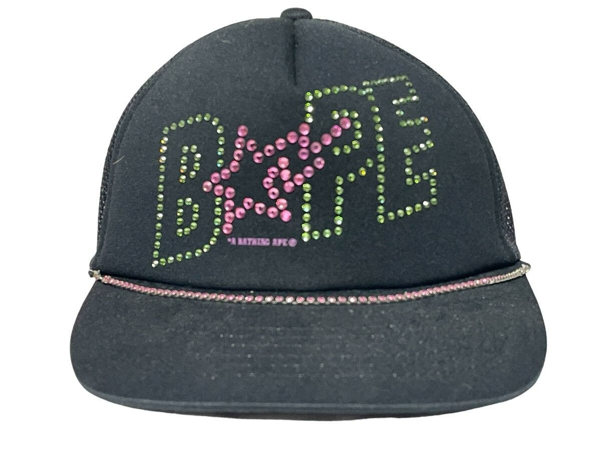 A BATHING APE ラインストーン スワロフスキー メッシュキャップ A BATHING APE ラインストーン スワロフスキー メッシュキャップ