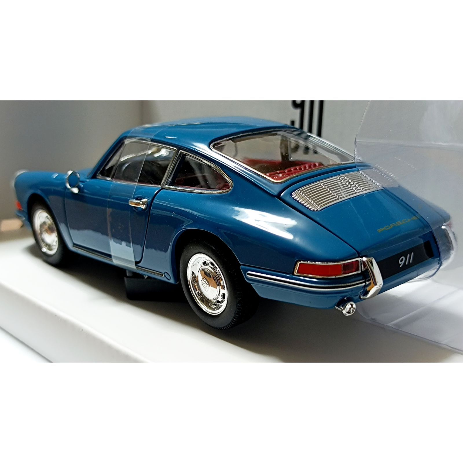 ドイツPORSCHE博物館限定】 ポルシェ 911 特注 90周年記念
