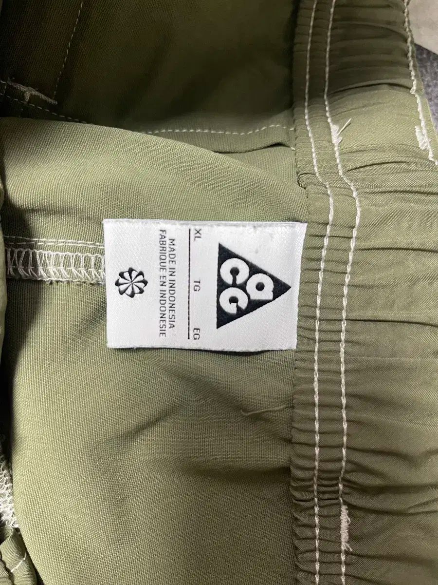  Acg スミス サミット カーゴ パンツ オリーブ XL サイズ ステータス 非常に 良い ピクニックシート その他 アウター