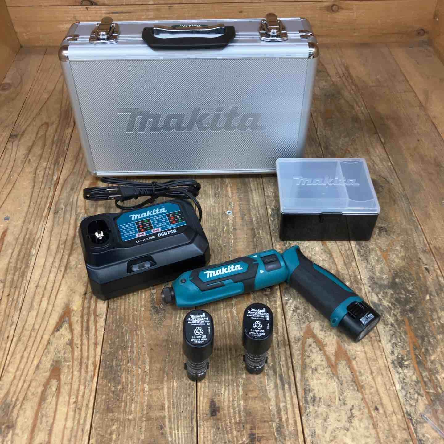 マキタ makita コードレスペンインパクトドライバー TD022DSHX ケース 7.2V1.5Ahバッテリー*3 充電器 所沢店