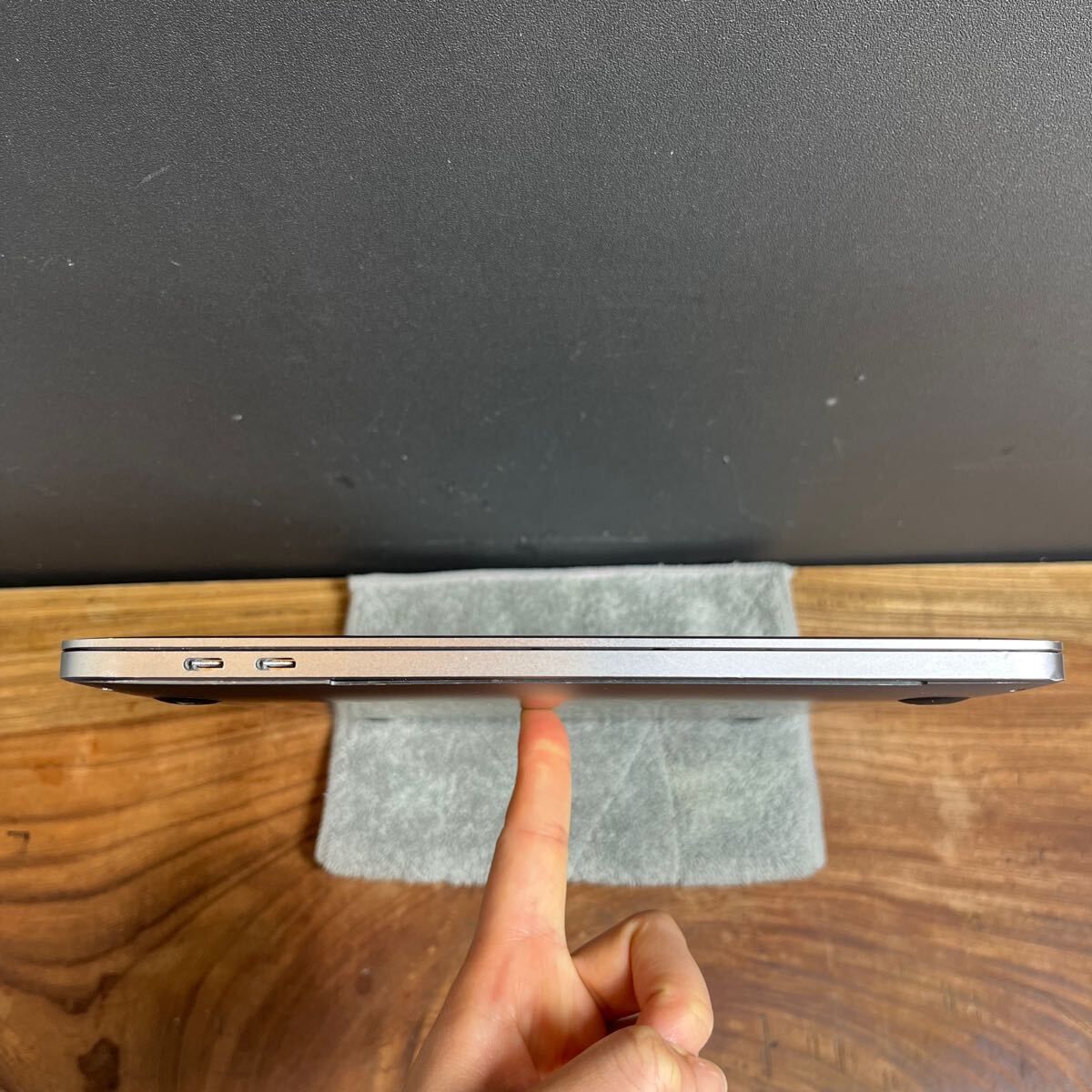 ［最上位/良品］AppleMacBook Pro 13inch 2017/281 最上位/良品］Apple MacBook Pro 13inch 2017/Core i7 3.5GHz