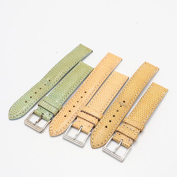 Poiray レザーベルト時計 ベージュ Poiray レザーベルト時計 ベージュ