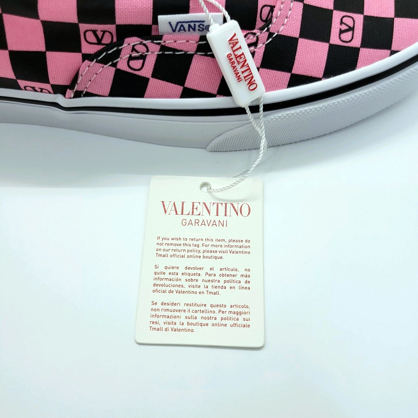 Valentino vans ヴァレンティノバンズコラボ　ピンクチェッカー柄44 最新コラボ】木村拓哉氏も愛用する『VALENTINO×VANS』のコラボ