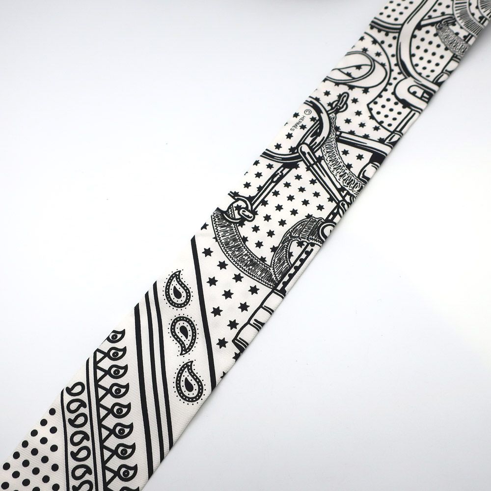 HERMES カレジェアン カシミアシルク 《アマゾンの祭典・バンダナ