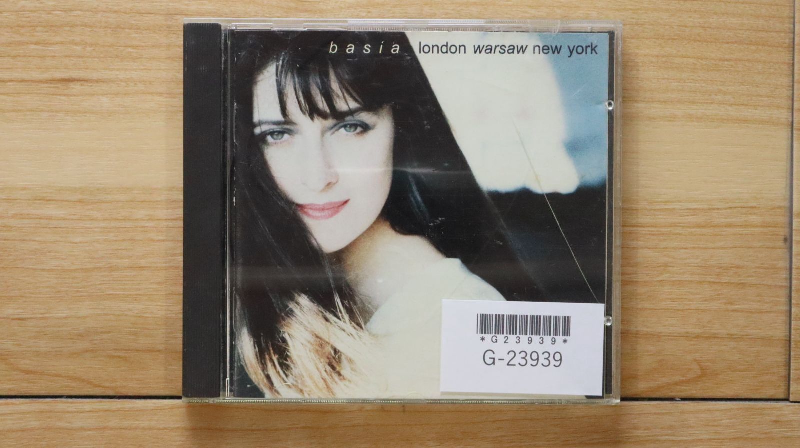 Basia London Warsaw New York レコード 未開封 Ni0zMzA3LmpwZWc.jpeg