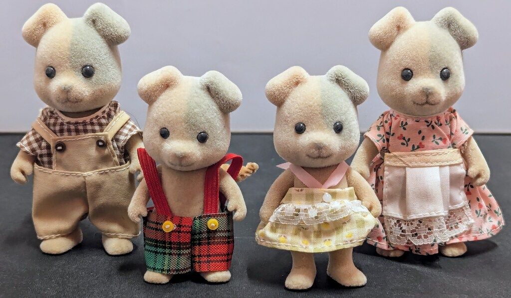 エポック社 海外版シルバニアファミリー Forrester Family/ブチイヌファミリー