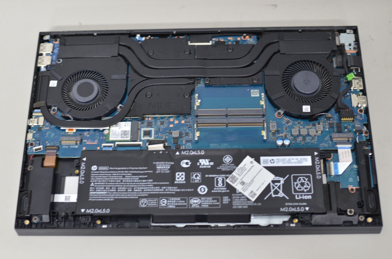 ジャンク品ゲーミングパソコン HP OMEN 15-EN0013DX - メルカリ