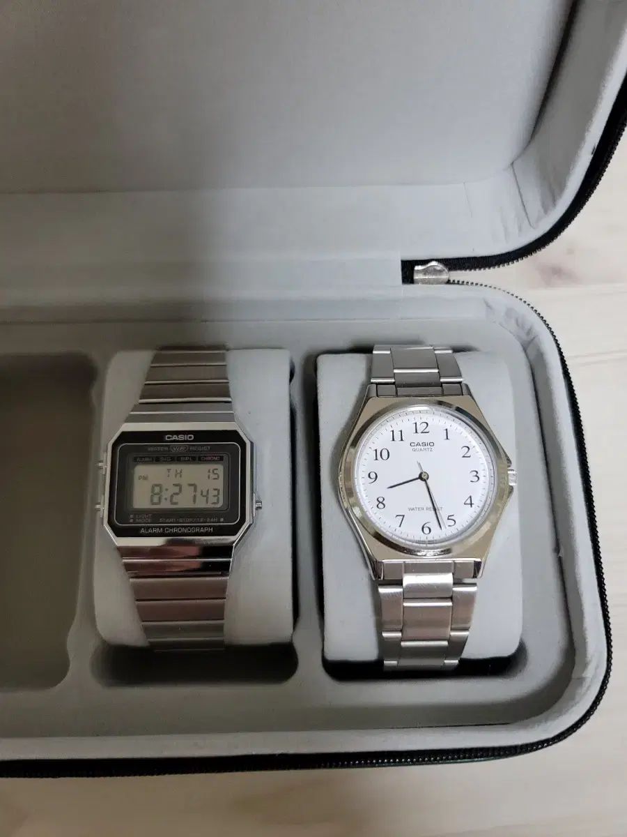CASIO カシオ 時計 2 犬