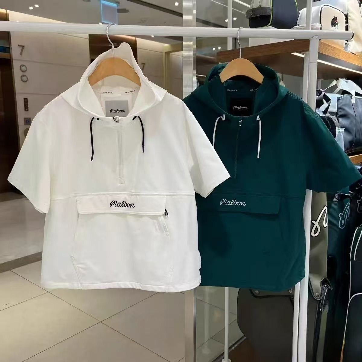 レディーススーツ