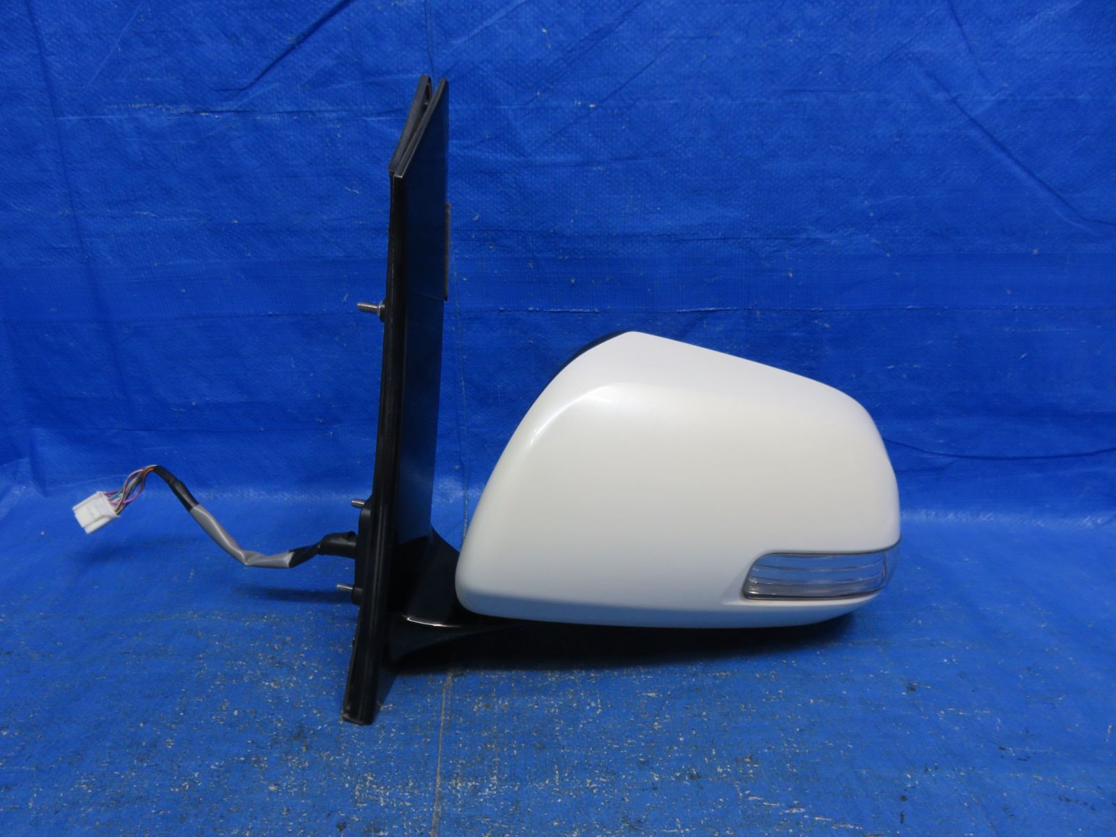 LA7101 アルファード GGH20W 後期 左 ドアミラー 助手席 サイドミラー 純正 070白 ANH20W ANH25W ヴェルファイア シール跡