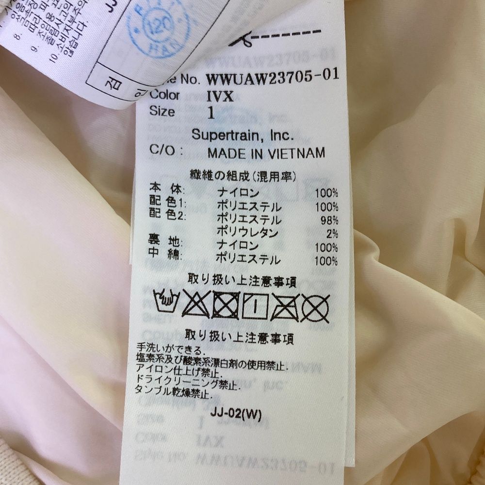 落ち着きのある サイズ 1 WAAC ワック モデル キルティング 中綿 ジップジャケット ホワイト系 240101537747 ゴルフウェア レディース ストスト 今がチャンス！