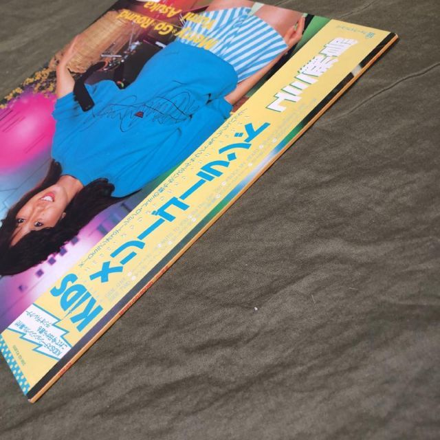 傷もなく美品です 傷なし美盤 良ジャケ レア盤 ピンナップ付 1983年 つちやかおり LP