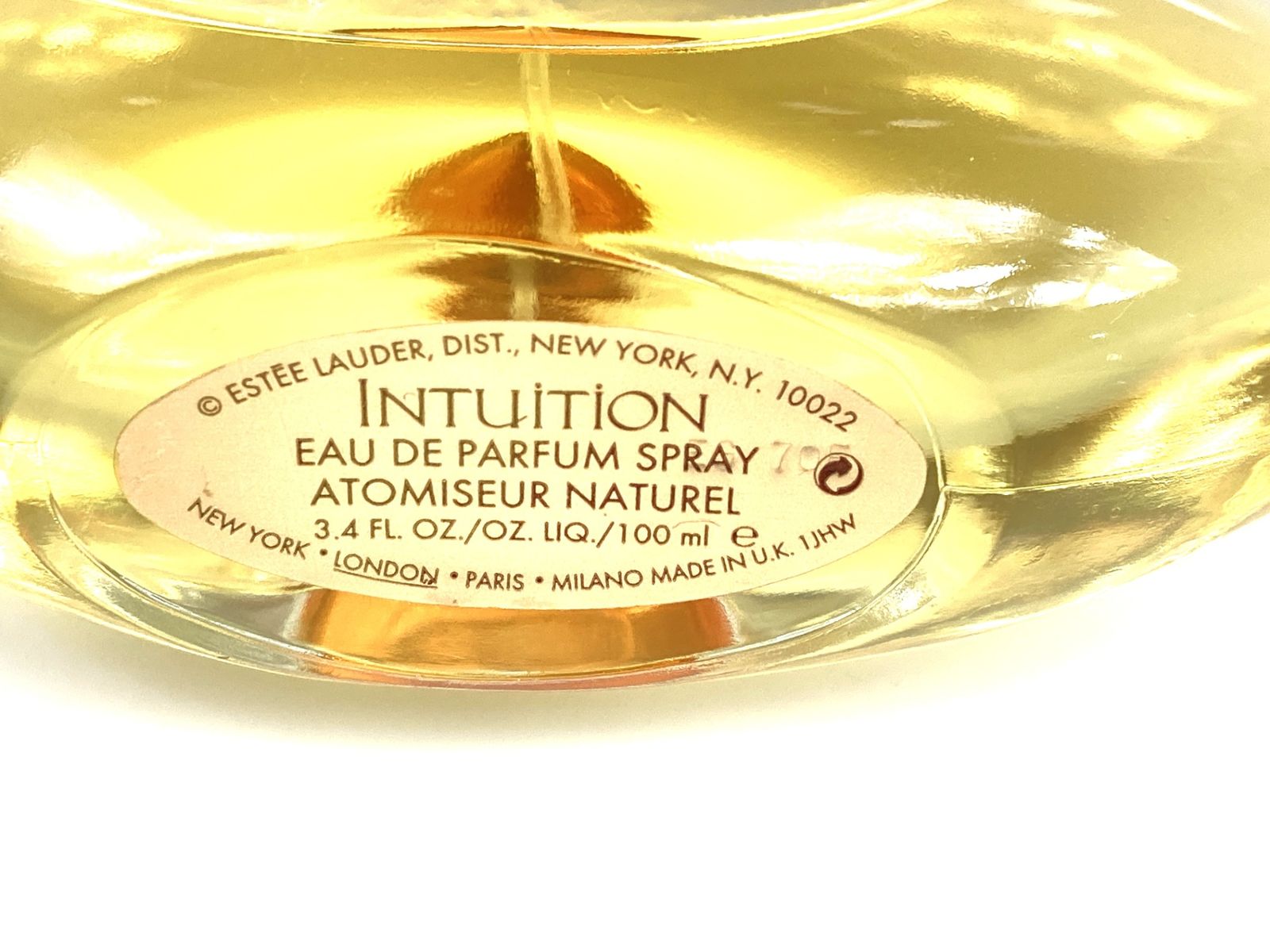 残多 エスティローダー ESTEE LAUDER INTUITION イントゥ