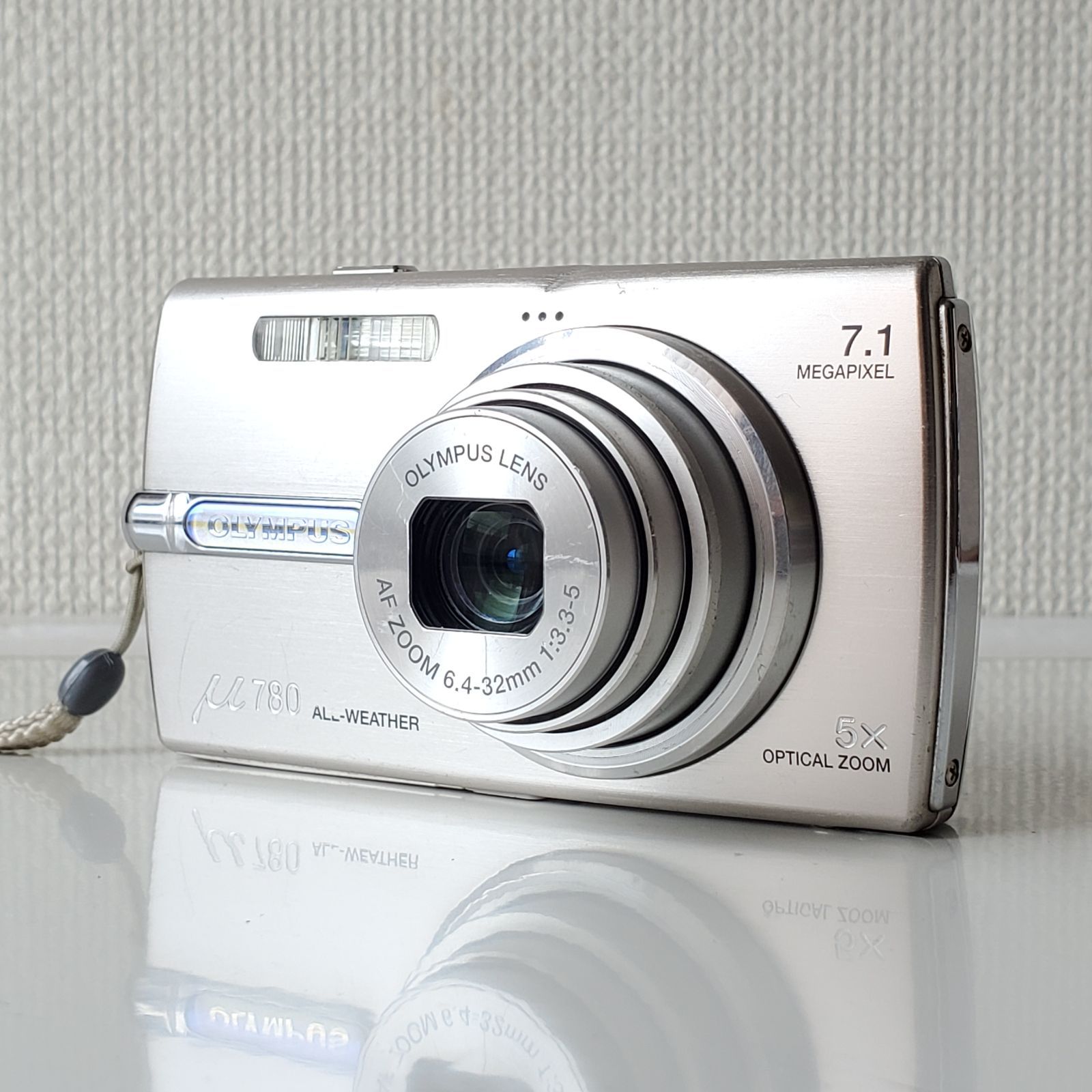 OLYMPUS デジタルカメラ μ780 バッテリー 箱 説明書 オリンパス 通電OK 現状品 札幌市手稲区 Amazon | OLYMPUS デジタルカメラ μ780 (ミュー) プレミアムシルバー