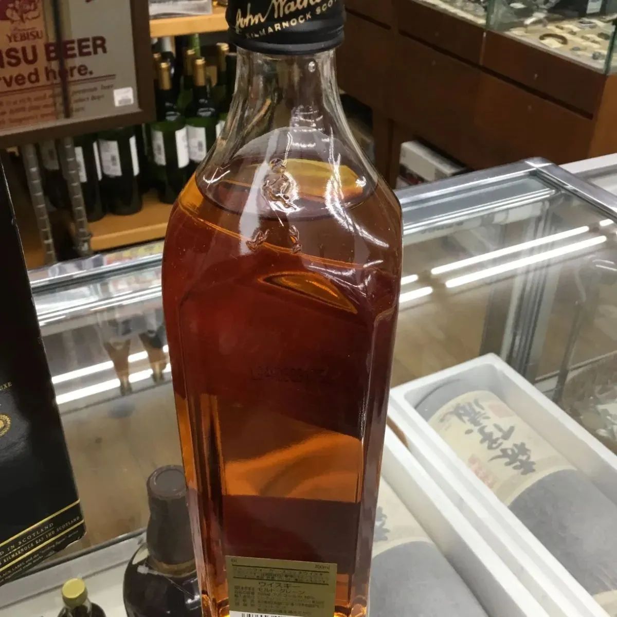 ジョニーウォーカー 黒 エクストラスペシャル 700ml 12年