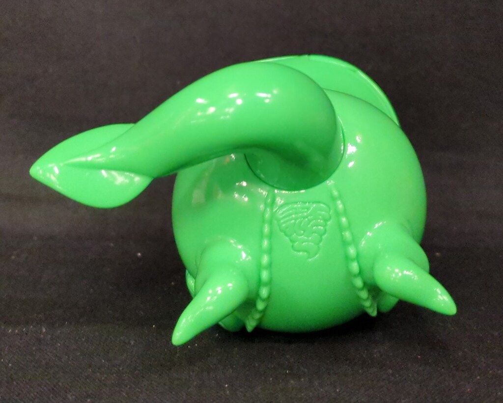 スカルチュラ 歩行食虫植物 ウツボカエル 黄緑成型/黄色目 - メルカリ