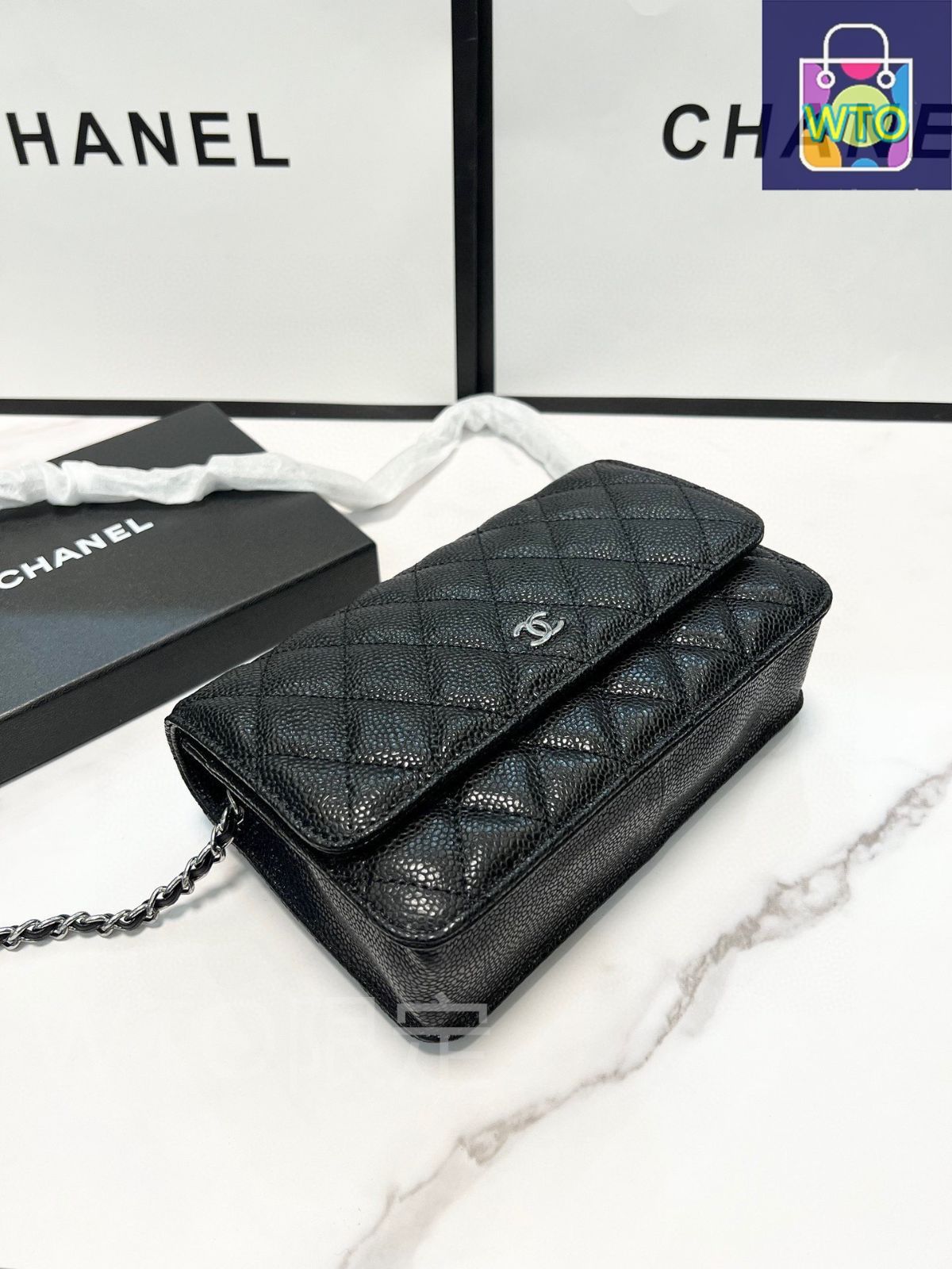 美品 CHANEL ベージュと黒のレザーシューズ 24センチ 袋付き シューズ — Mode | CHANEL