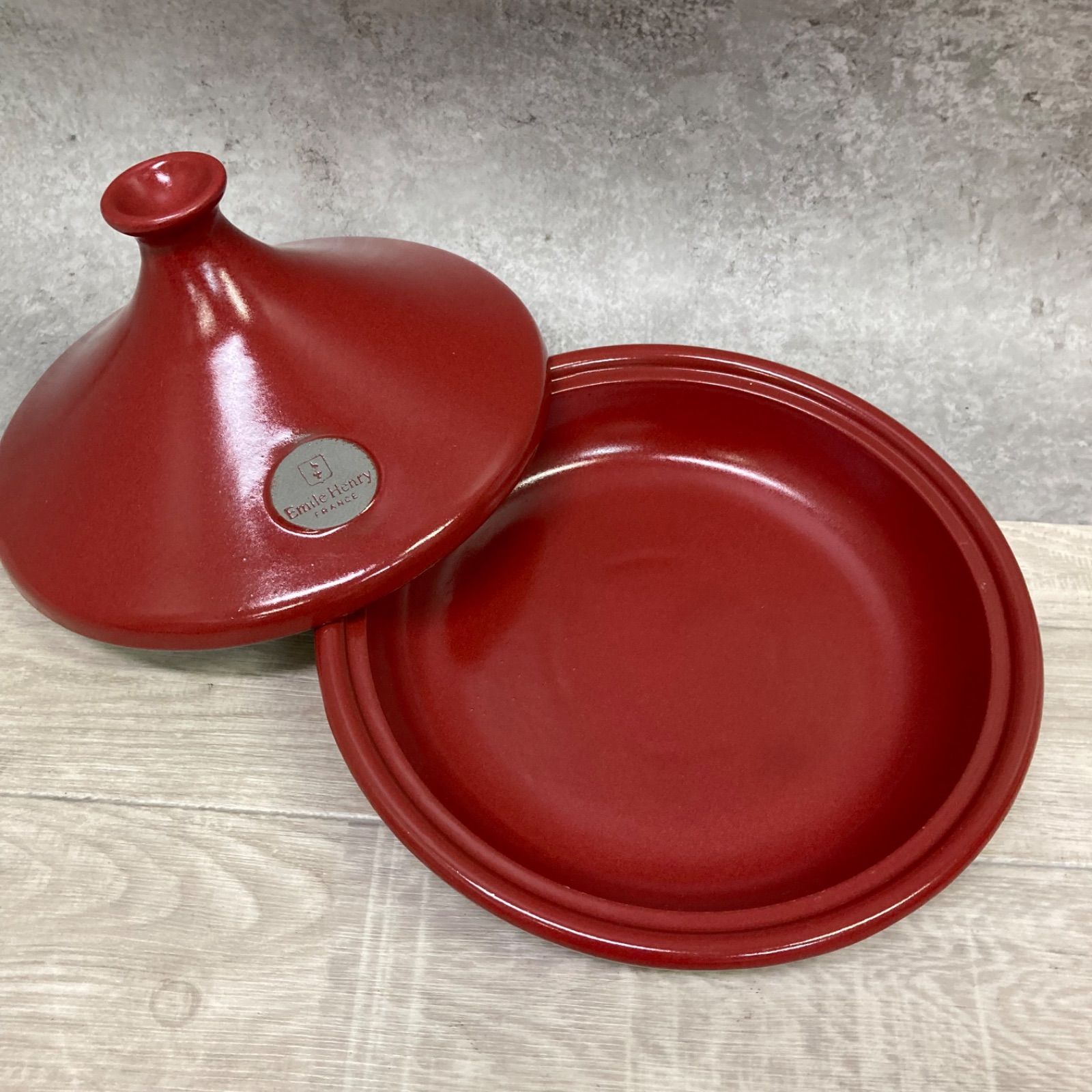 エミール・アンリ　耐熱オーブンウェア　レッド エミール・アンリ 耐熱オーブンウェア レッド エミール・アンリ
