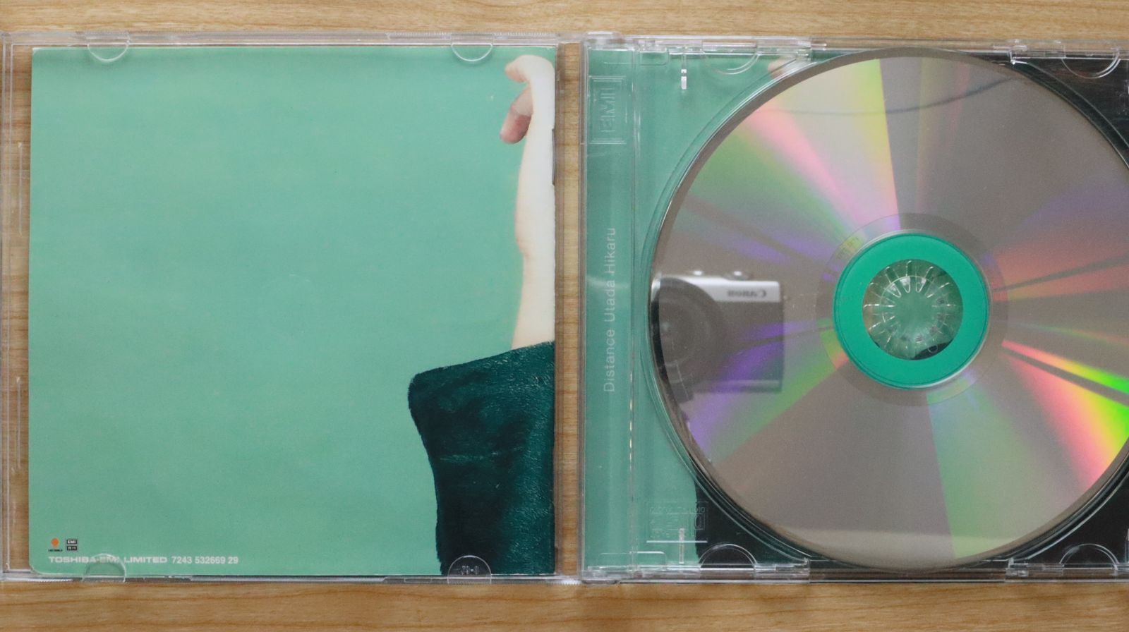 中古CD☆宇多田ヒカル/Hikaru Utada□ Distance （台湾盤