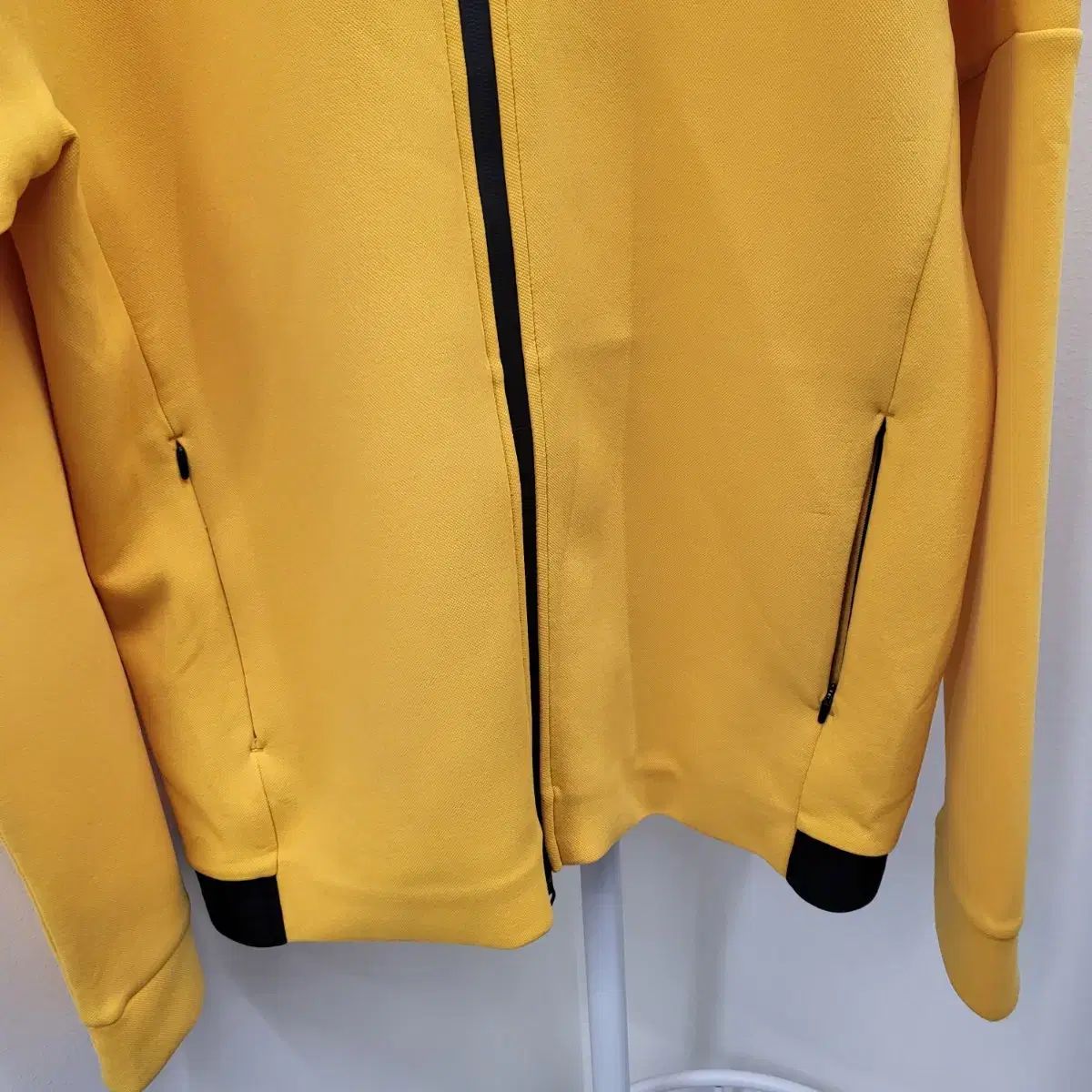 マークアンドロナ NEOプレン