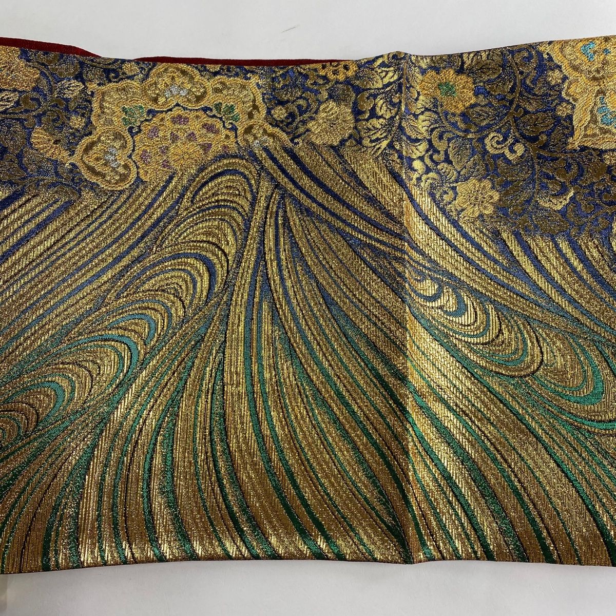 両面 全通柄袋帯 花唐草文 金糸 未使用 m-s30754