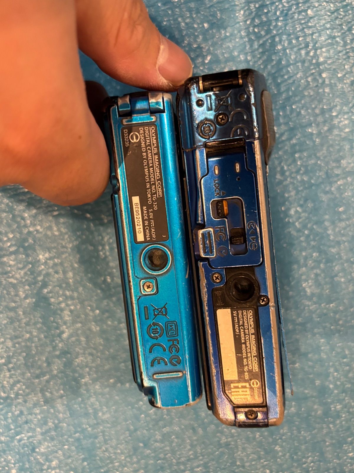 OLYMPUS TG-320とTG-835