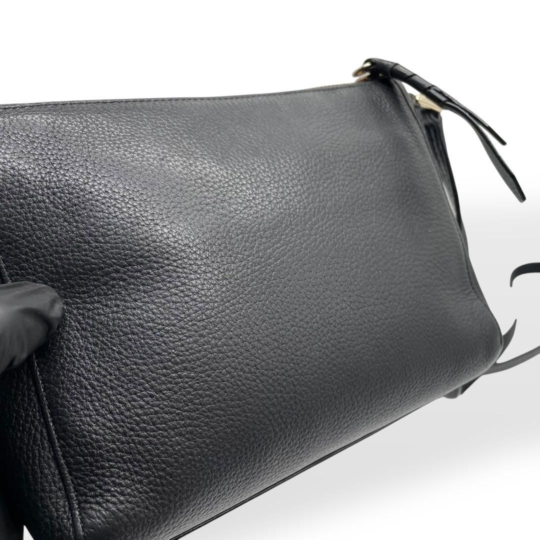 美品 COLE HAAN コールハーン ショルダーバッグ レザー ブラック