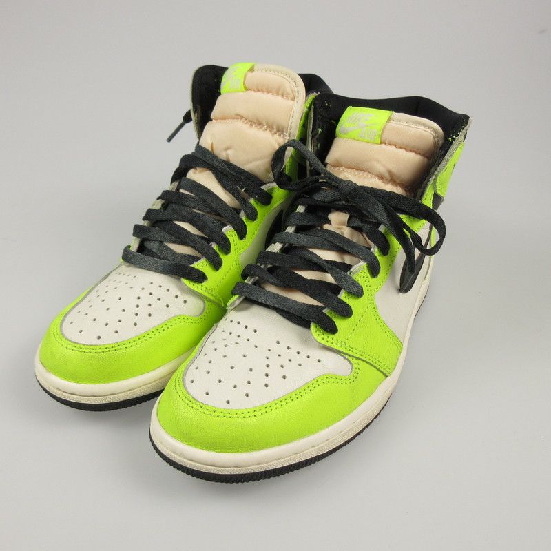 姫路東店 NIKE | ナイキ スニーカー Air Jordan 1 High OG Volt|Visionaire 555088-702 サイズ 26.0cm ライトグリーン 126