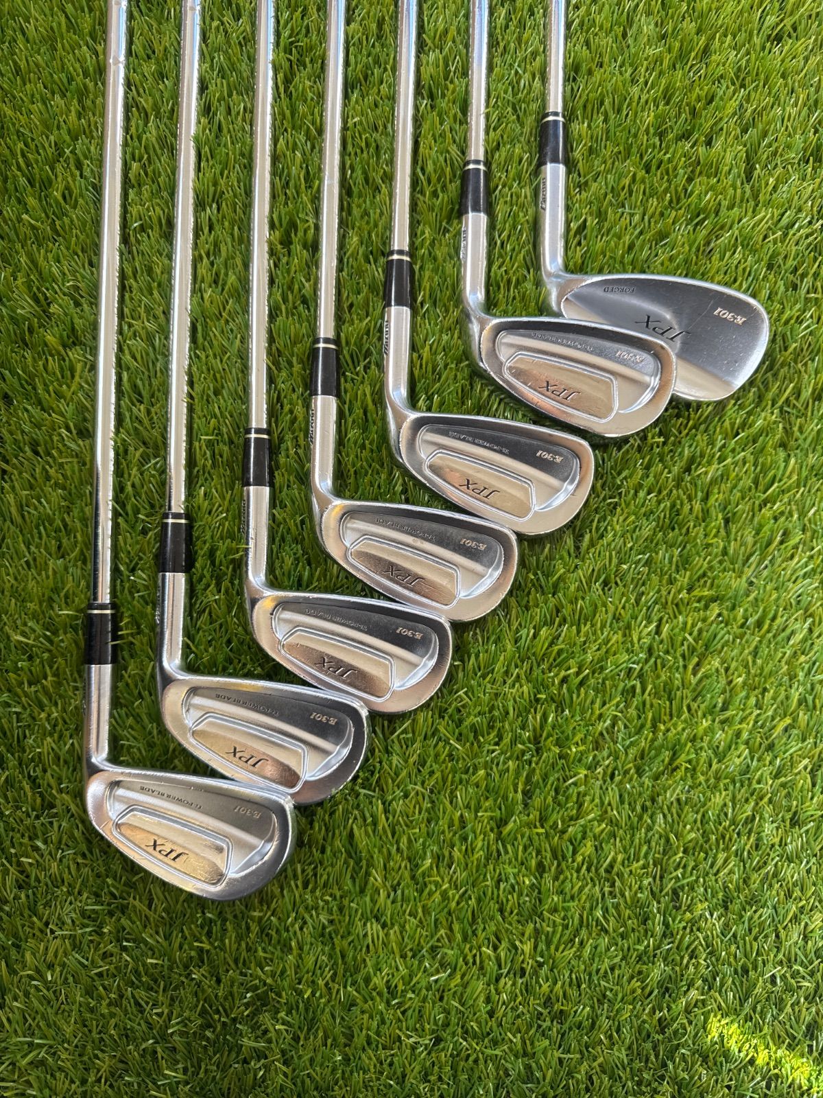 ■JPX E301アイアン / NSプロ950GH【軽量スチール　Sシャフト】　5～PW、FW、SWの８本セット　貴重　程度良好 中古 ミズノ JPX E301 8S アイアンセット IR NS PRO 950GH