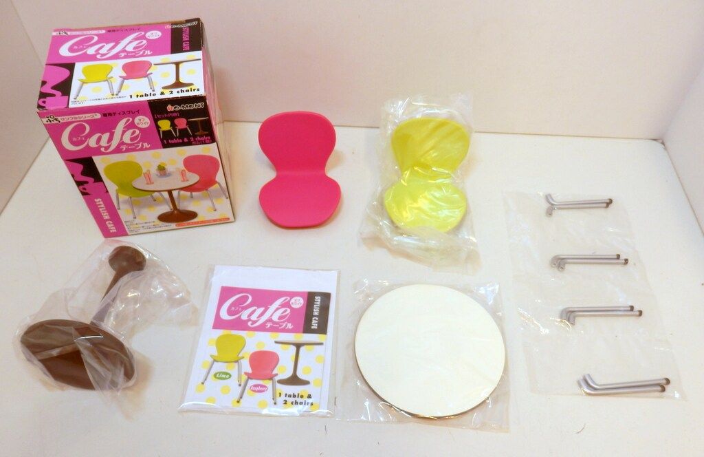 リーメント 専用ディスプレイ カフェテーブル オフホワイト