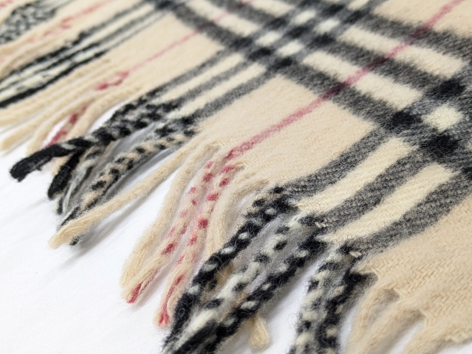 【極美品】希少 BURBERRYS ひざ掛け ノバチェック ウール100% 西川 ☆ Burberry バーバリー ブランケット 膝掛け ノバチェック柄