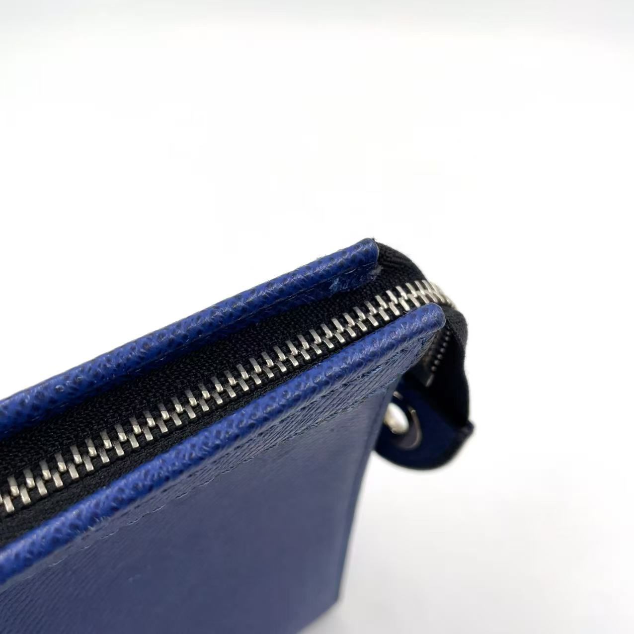 クラッチバッグ シルバー