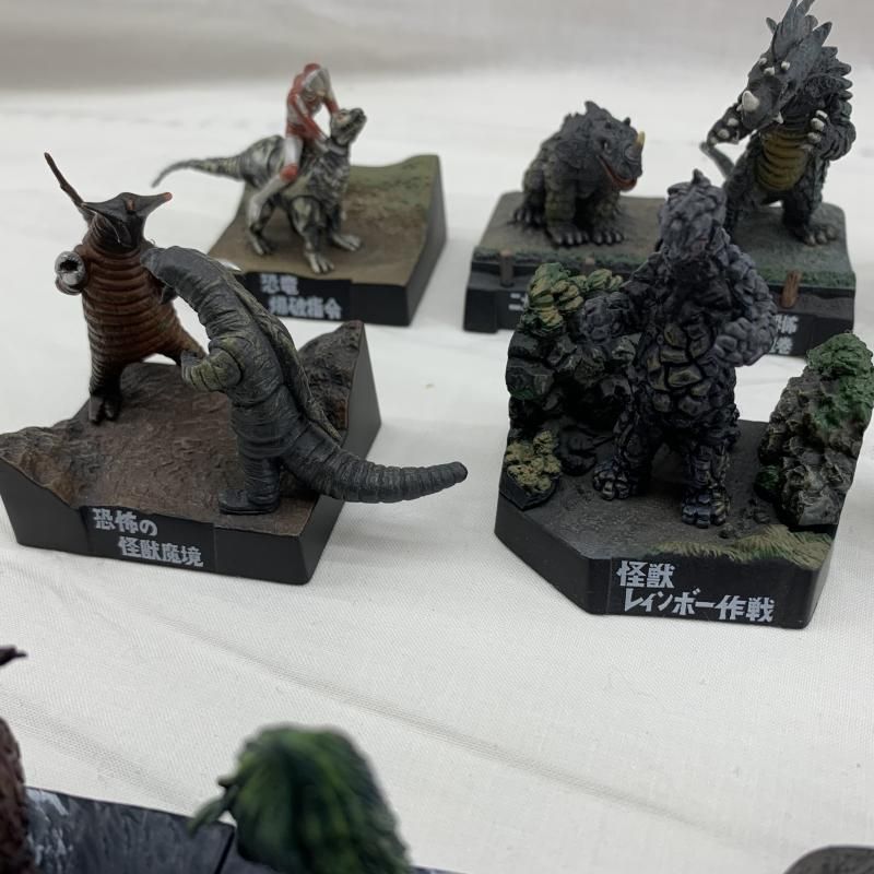 中古】現状品)ｳﾙﾄﾗ怪獣名鑑 帰ってきたｳﾙﾄﾗﾏﾝ 怪獣総進撃 10種ｾｯﾄ[91