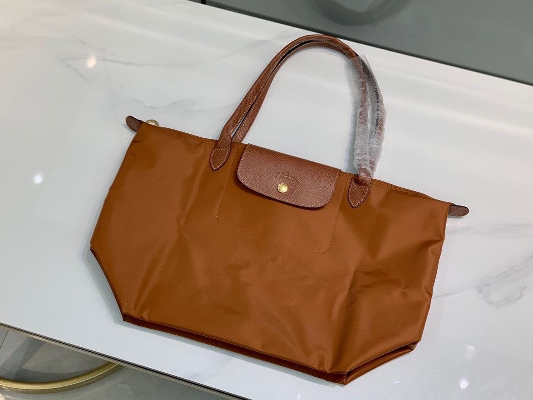 【新品】ロンシャン ル プレアージュ トートバッグ M ブラウン 新品 LONGCHAMP ロンシャン ル プリアージュ トートバッグ