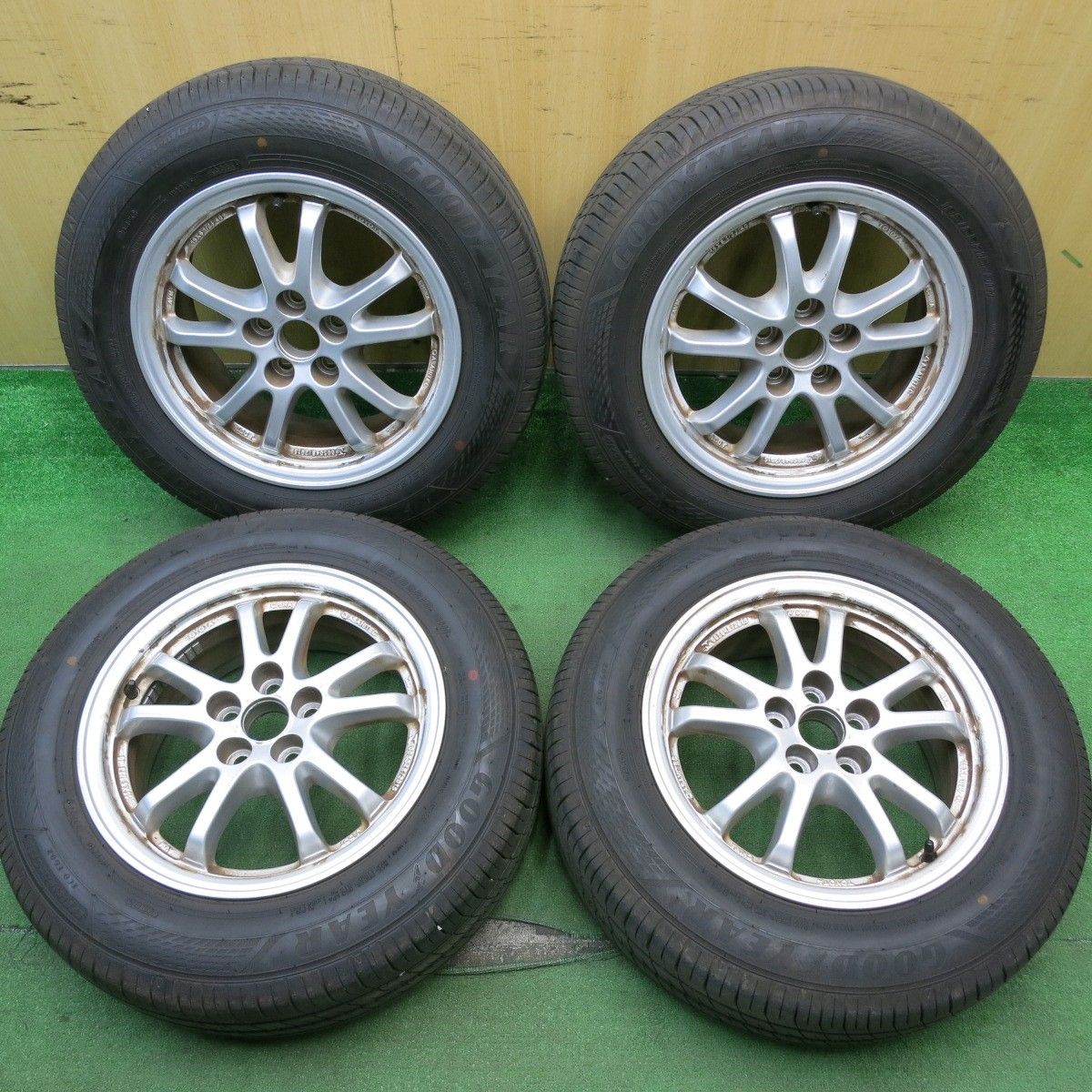 バリ溝 24年 9.5分以上 トヨタ 50系 プリウス 純正 195|65R15 グッドイヤー EfficientGrip ECO EG02 15インチ PCD100|5H 5053005HAノ