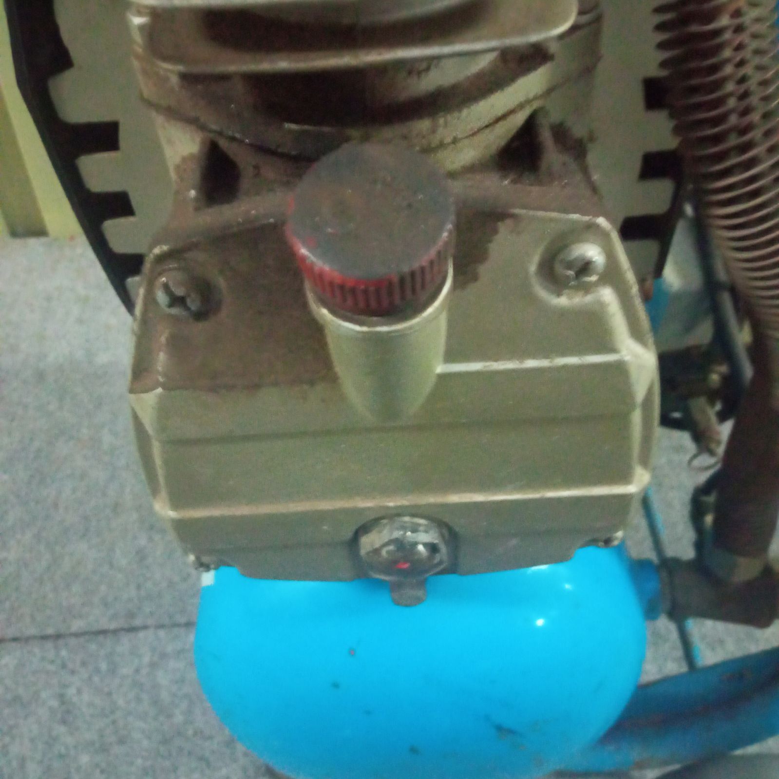 店舗のリピーター率100 ％! ◯ AIR BOY エアーコンプレッサー 10リットル 100V 50 60hz 大好き