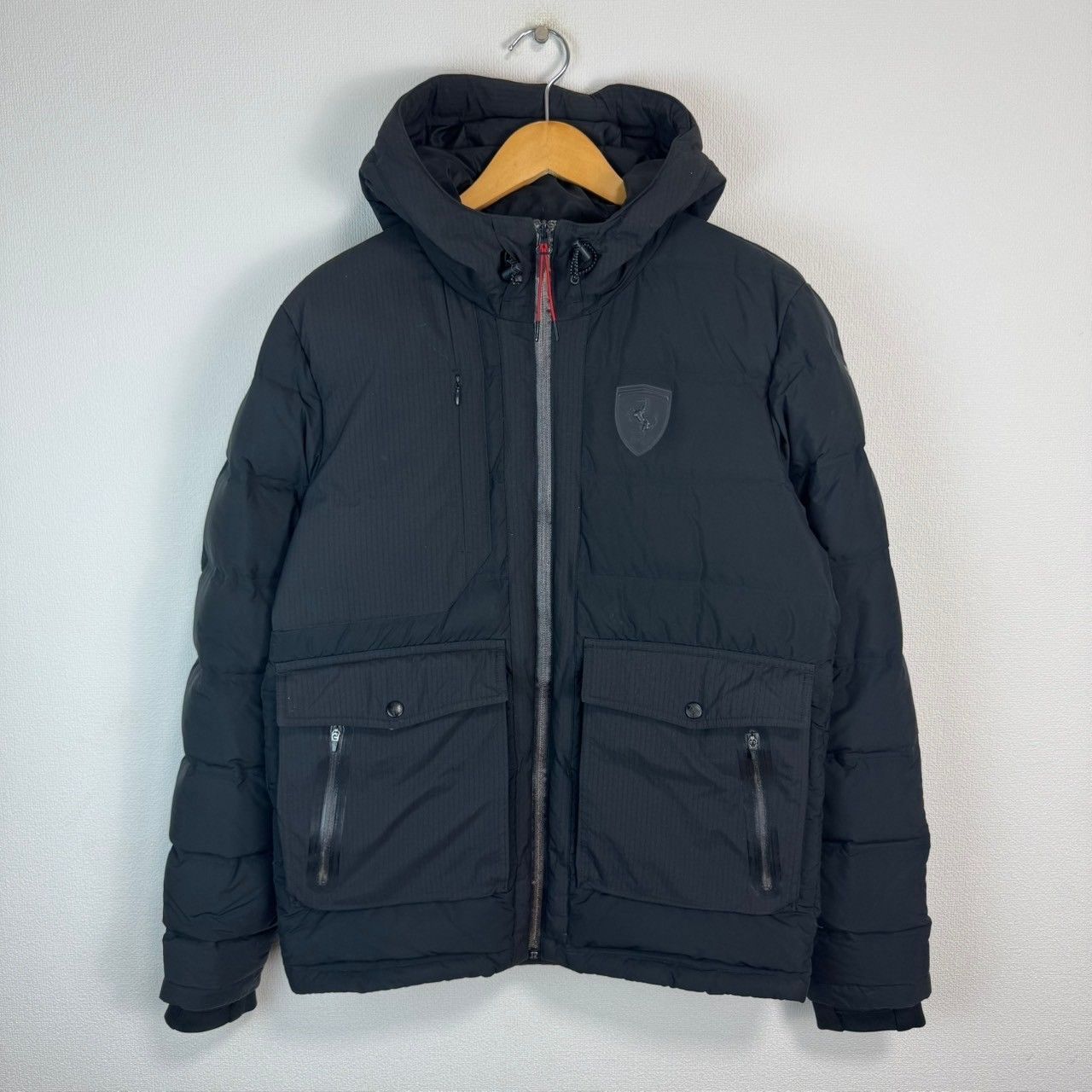 PUMA プーマ Ferrari フェラーリ ダウンジャケット メンズ Sサイズ  