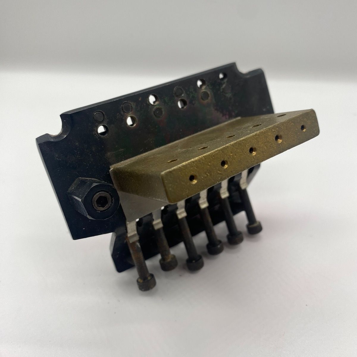 エレキギター用 ブラックブリッジ Licensed Under Floyd Rose Patents Guitar Parts