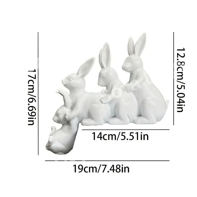 可愛らしいうさぎのリビングルームには北欧のインテリアが飾0X