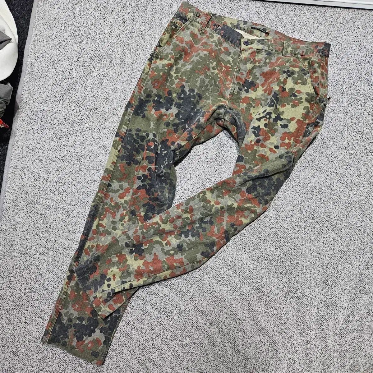 正規品) STONE ISLAND ジョガーパンツ XL 34 出品 注文 STONE ISLAND