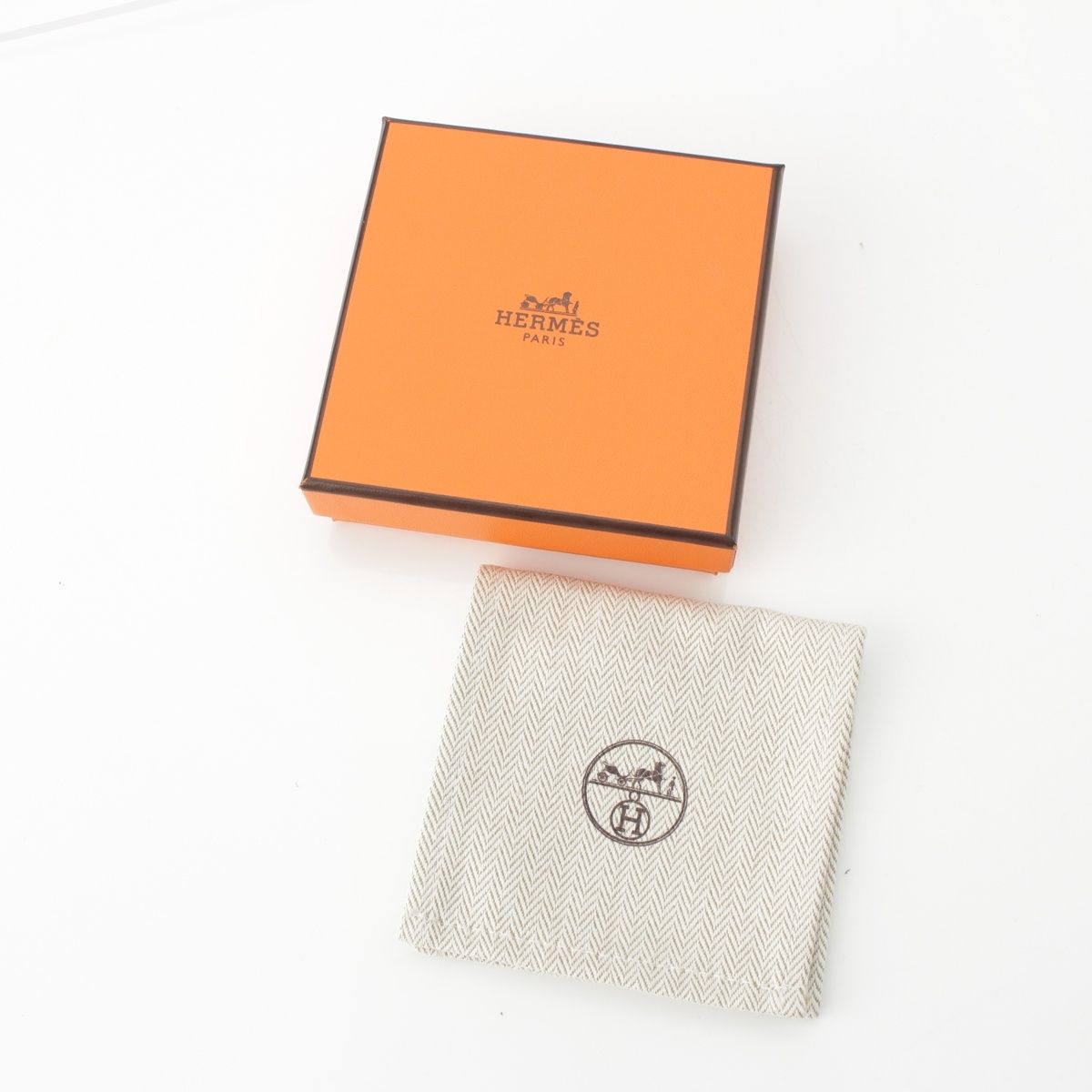 FENDI 可愛すぎるフォーエバーフェンディブレスレット　バングル ズッカ柄 FENDI 可愛すぎるフォーエバーフェンディブレスレット バングル