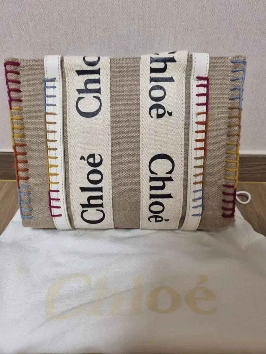 クロエ スティッチ ウッディ バッグ