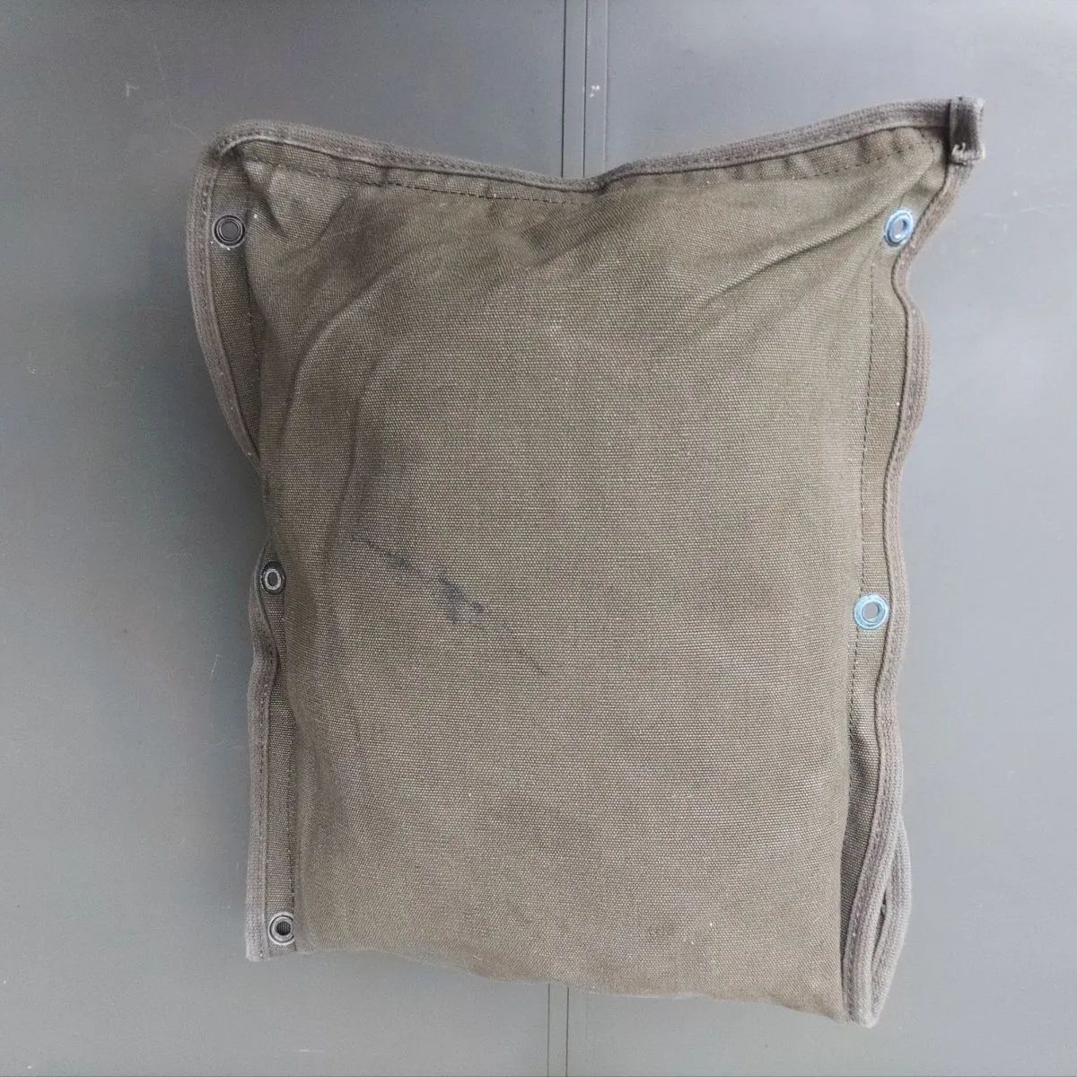 米軍実物】車両メンテナンス説明書ケース - メルカリ