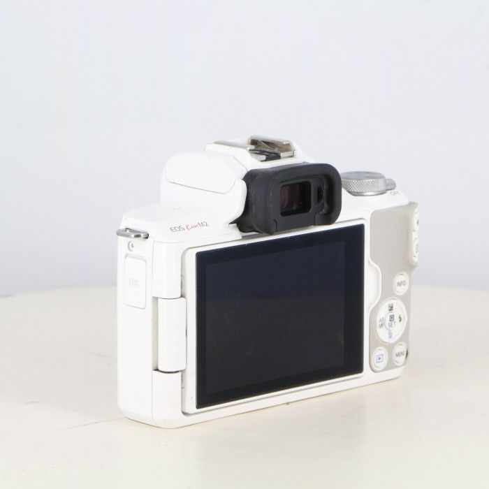 浜崎あゆみ カウントダウンライブ 2016-2017 直筆サインボール 希少