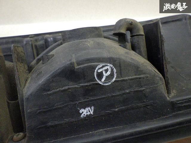 破損なし!】トヨタ純正 KZJ78W ランドクルーザープラド テール