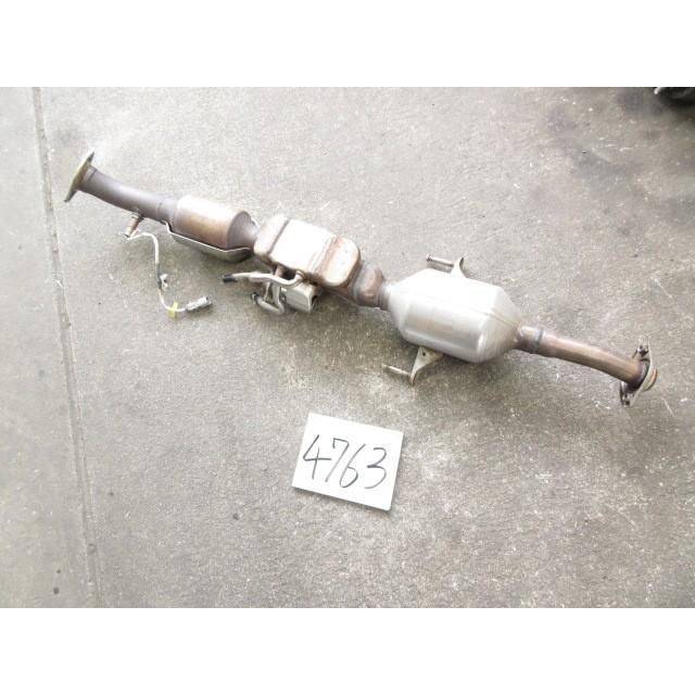 29年 プリウス DAA-ZVW50 フロントマフラー エキゾーストパイプ 17410-37B60 204063 4763